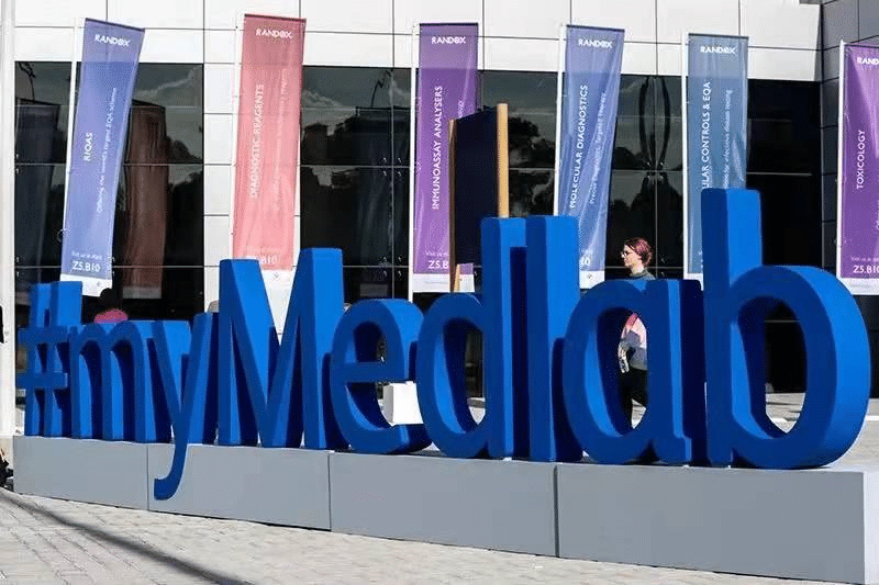 foto de la escena de Medlab