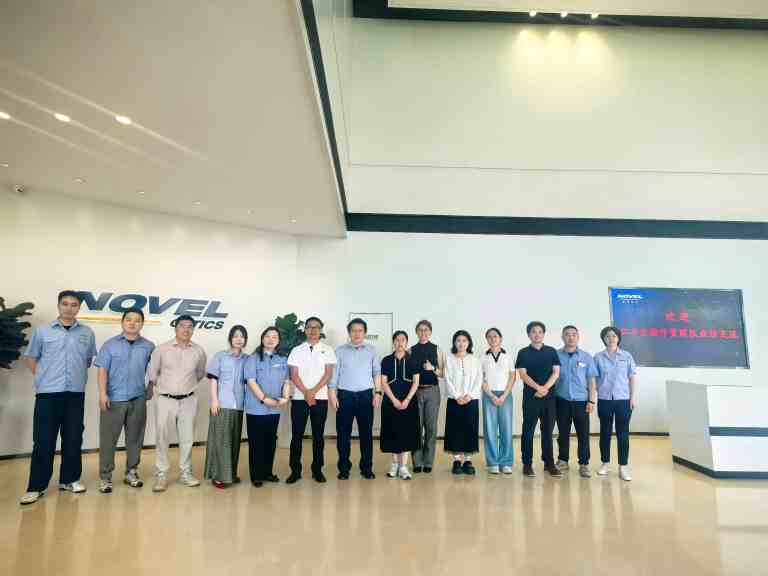 KFBIO's overseas team visited Yongxin Optics